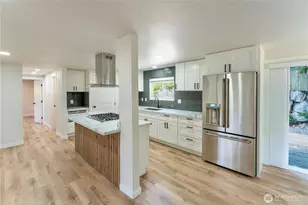 607 244th St SW, Bothell, WA 98021 - Photo 6