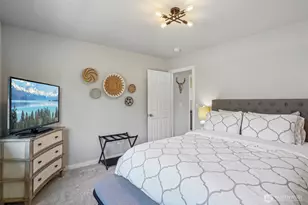 9058 Eagle Point Loop Rd SW, Lakewood, WA 98498 - Photo 18