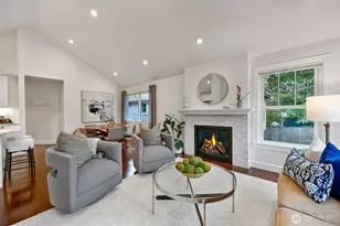 318 NE 59th St, Seattle, WA 98105 - Photo 4