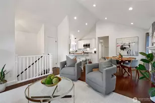 318 NE 59th St, Seattle, WA 98105 - Photo 2