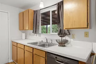 1105 L St, Centralia, WA 98531 - Photo 12