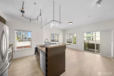 1026 NE 65th Street #C420, Seattle, WA 98115 - Photo 10