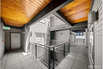 1026 NE 65th Street #C420, Seattle, WA 98115 - Photo 4