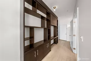 1026 NE 65th St, Seattle, WA 98115 - Photo 20