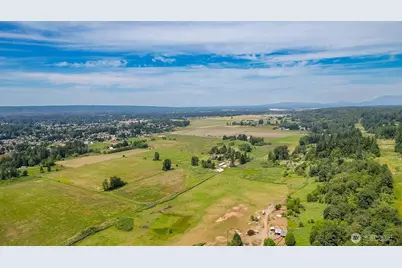 7817 92nd Place NE, Marysville, WA 98270 - Photo 8