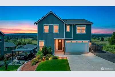7817 92nd Place NE, Marysville, WA 98270 - Photo 2
