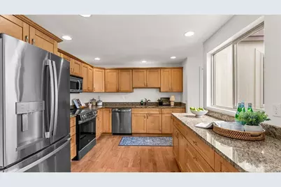 15964 NE 15th Street #A10, Bellevue, WA 98008 - Photo 22