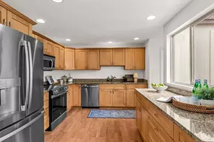 15964 NE 15th St, Bellevue, WA 98008 - Photo 22