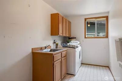 28014 180th Avenue SE, Kent, WA 98042 - Photo 10