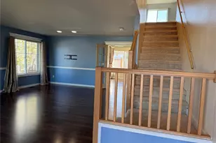 2111 Forest Ridge Dr SE, Auburn, WA 98002 - Photo 2
