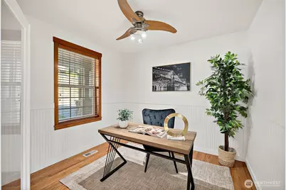 2110 26th Place SE, Puyallup, WA 98372 - Photo 4