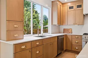 6130 Bayview Dr, Mukilteo, WA 98275 - Photo 20