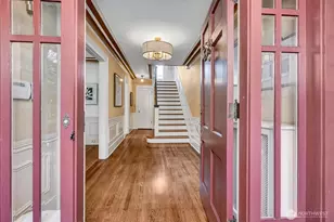 1518 4th Ave N, Seattle, WA 98109 - Photo 8