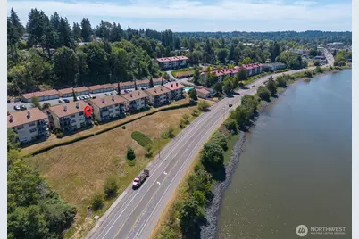 920 East Bay Drive NE #2D-101, Olympia, WA 98506 - Photo 26