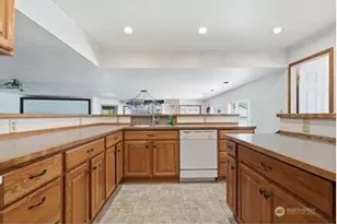 310 E 3rd Ave, Kennewick, WA 99336 - Photo 10