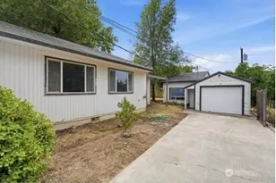310 E 3rd Ave, Kennewick, WA 99336 - Photo 26