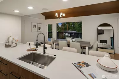 7118 NE 118th Street, Kirkland, WA 98034 - Photo 12