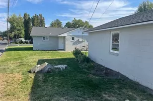 31 39 F Street NW, Ephrata, WA 98823 - Photo 28