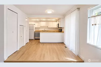 12716 NE 120th Street #H3, Kirkland, WA 98034 - Photo 6