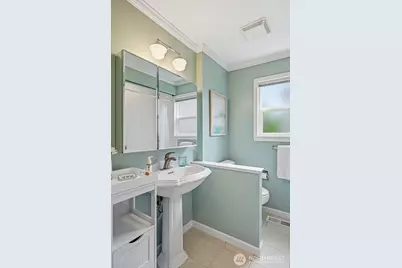 1829 NW 201st Street, Shoreline, WA 98177 - Photo 24