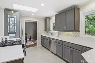 1829 NW 201st St, Shoreline, WA 98177 - Photo 12