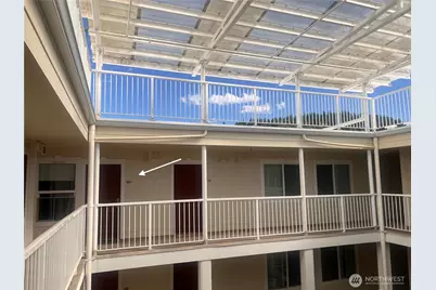 1001 N State Street #401, Bellingham, WA 98225 - Photo 2