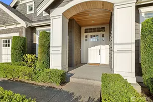 2424 108th Ave NE, Bellevue, WA 98004 - Photo 2
