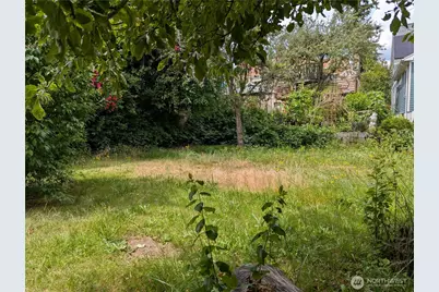 [Address not provided], Seattle, WA 98126 - Photo 2