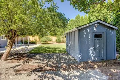 11918 NE 159th Street, Bothell, WA 98011 - Photo 36