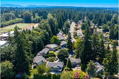 11918 NE 159th Street, Bothell, WA 98011 - Photo 4