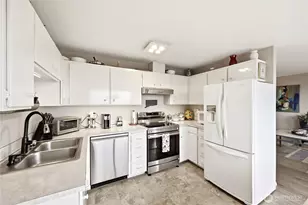 2619 Rucker Ave, Everett, WA 98201 - Photo 8