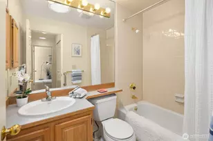 14301 SE 42nd Ln, Bellevue, WA 98006 - Photo 30