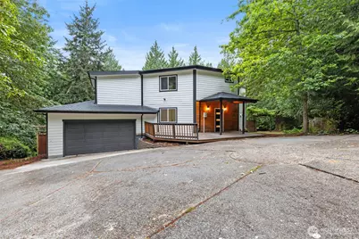 10953 N Madison Avenue NE, Bainbridge Island, WA 98110 - Photo 2