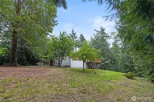 10953 N Madison Ave NE, Bainbridge Island, WA 98110 - Photo 30