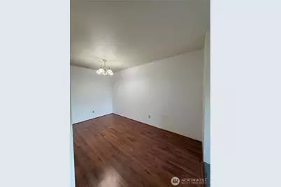 12035 32nd Avenue W #302, Seattle, WA 98125 - Photo 8