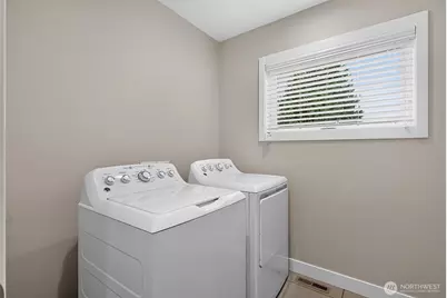 11838 79th Avenue S, Seattle, WA 98178 - Photo 28