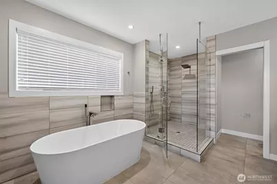 11838 79th Avenue S, Seattle, WA 98178 - Photo 18