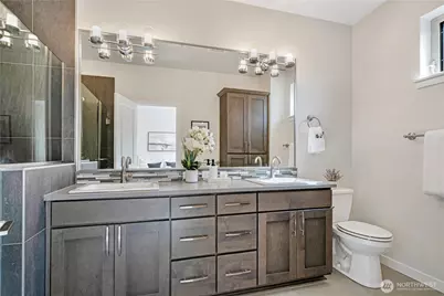 935 7th Avenue NE #17.3, Issaquah, WA 98029 - Photo 16