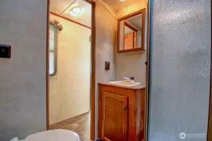 64 Wilderness Way, Deming, WA 98244 - Photo 18
