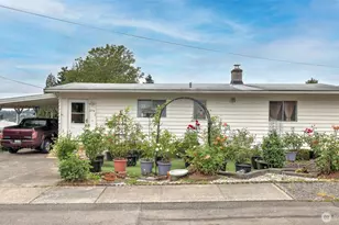 2194 NE 8th Pl, Renton, WA 98056 - Photo 2
