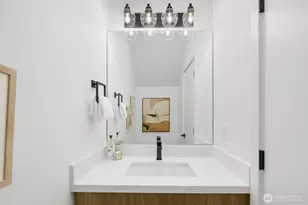 5253 B California Ave SW, Seattle, WA 98136 - Photo 10