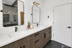 5253 B California Ave SW, Seattle, WA 98136 - Photo 24