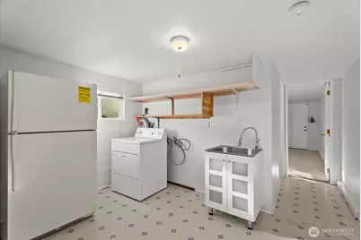 2131 S Bennett Street, Seattle, WA 98108 - Photo 18