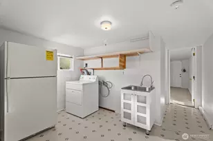 2131 S Bennett St, Seattle, WA 98108 - Photo 18
