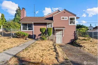 2131 S Bennett Street, Seattle, WA 98108 - Photo 2