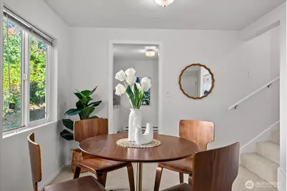 2131 S Bennett Street, Seattle, WA 98108 - Photo 8