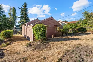 2131 S Bennett St, Seattle, WA 98108 - Photo 22