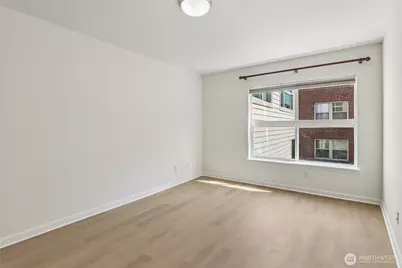 621 5th Avenue N #103, Seattle, WA 98109 - Photo 12