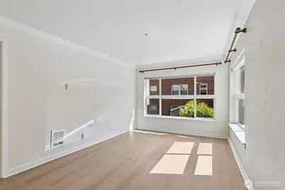 621 5th Avenue N #103, Seattle, WA 98109 - Photo 6