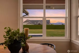 6818 Baker Ridge Dr, Lynden, WA 98264 - Photo 16